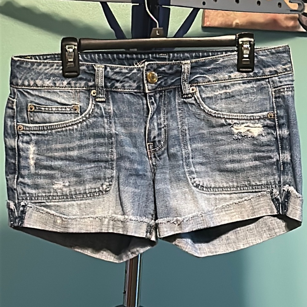 American Eagle Size 8 Jean Shorts EUC